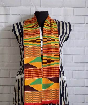 Echarpe en pagne tissé kenté - Photo 5