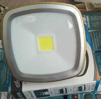 Lampe solaire rechargeable