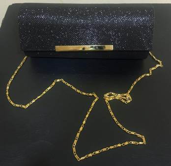 Pochette de sortie des femmes